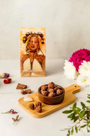 Terre à Terre : Noisettes Entières Caramélisées Enrobées de Chocolat Fondant réalisé par Végéta'Ly vegan et sans gluten